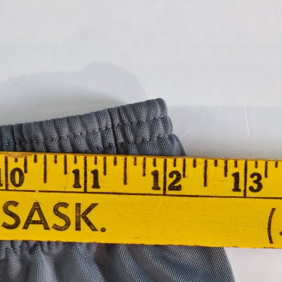 Puma track / jogging pants grey with Puma graphic design boys size XL (18-20) - Picture 13 of 15